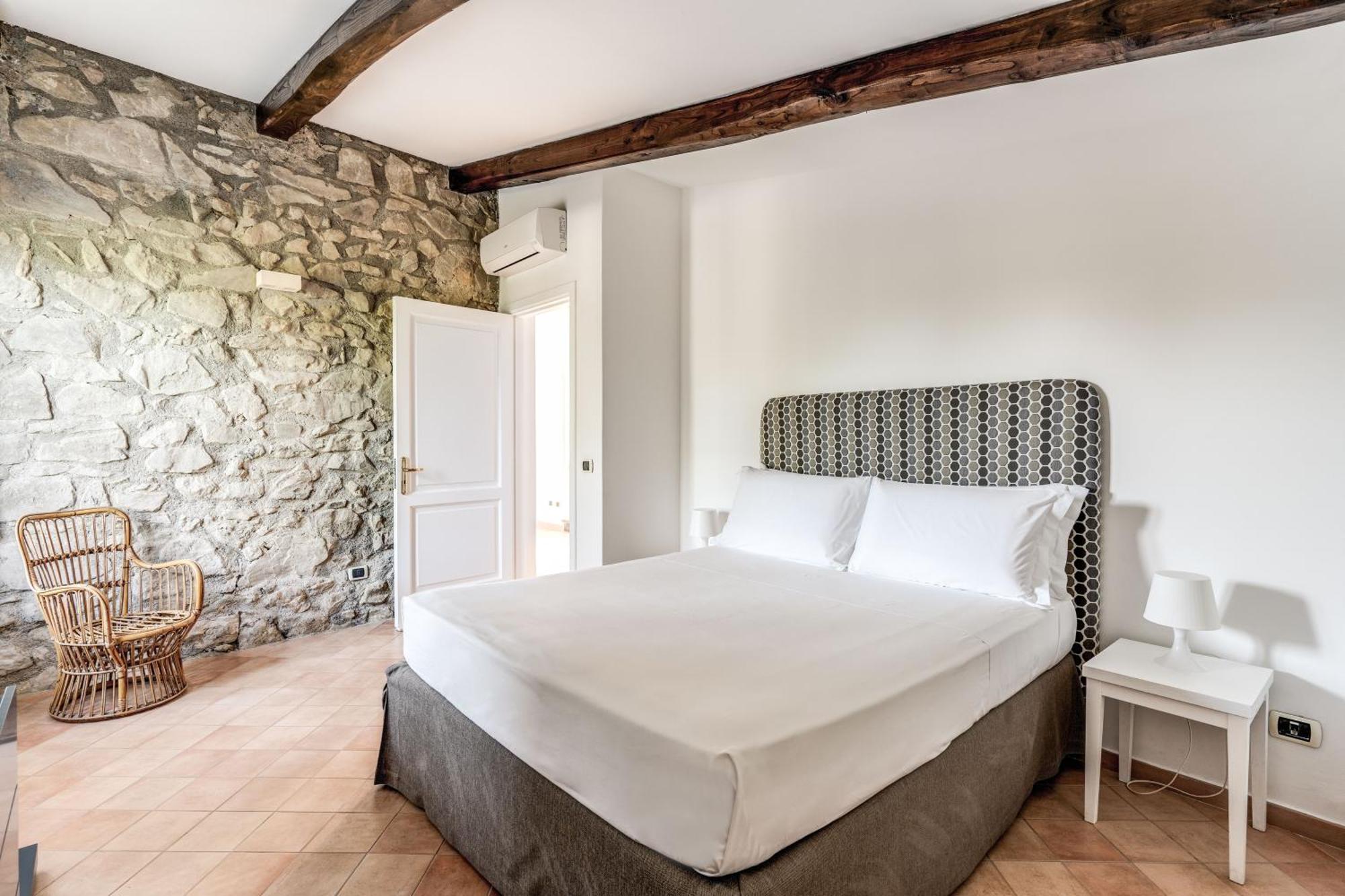 Villa Giulia Boutique Views Pool And Guest Services ซอร์เรนโต ภายนอก รูปภาพ