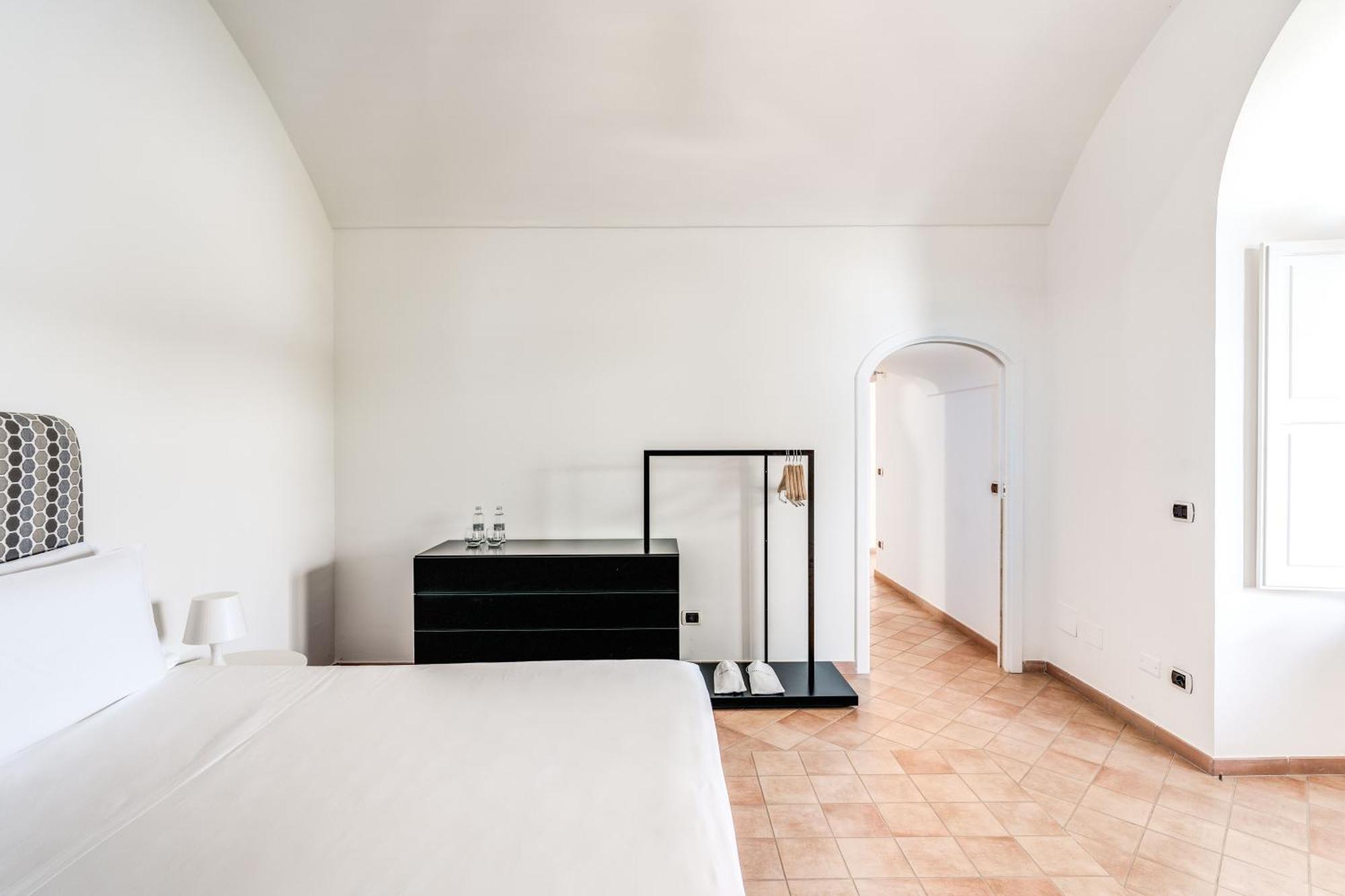 Villa Giulia Boutique Views Pool And Guest Services ซอร์เรนโต ภายนอก รูปภาพ
