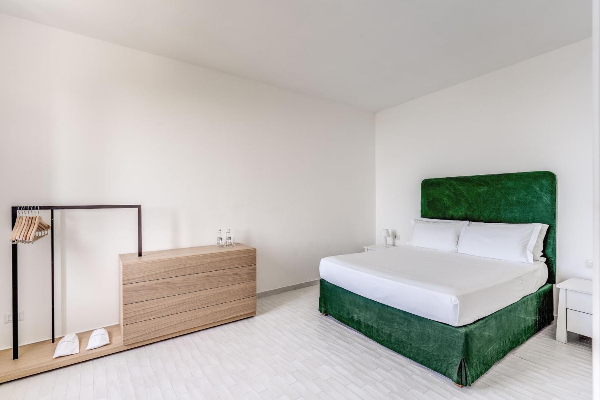 Villa Giulia Boutique Views Pool And Guest Services ซอร์เรนโต ภายนอก รูปภาพ